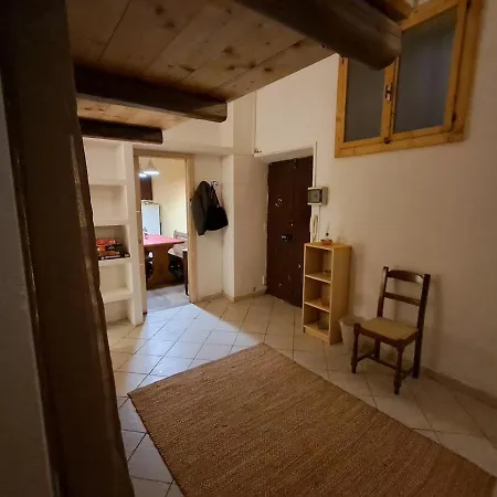 Nel Centro Storico Piazza Deva's House Apartamento *
